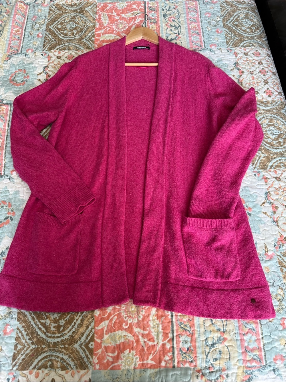 Women's Open-Front Hot Pink Cardigan with Pockets - Picture 7 of 13